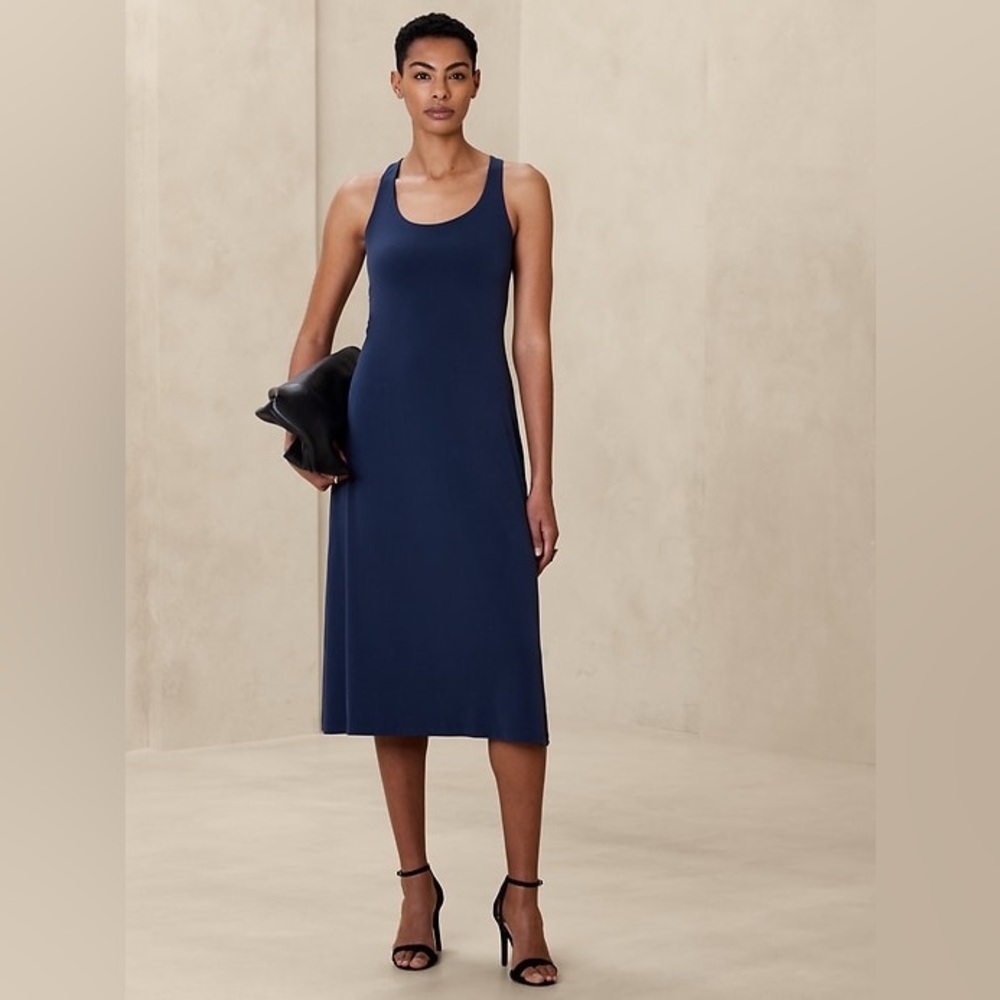 Banana Republic Midi Dress in Set Sail Blue 🌊